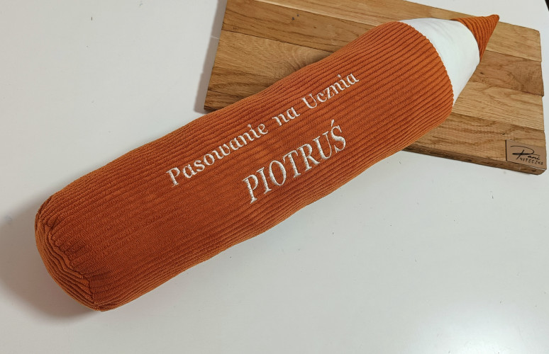 Poduszka ołówek, kredka pasowanie na ucznia
